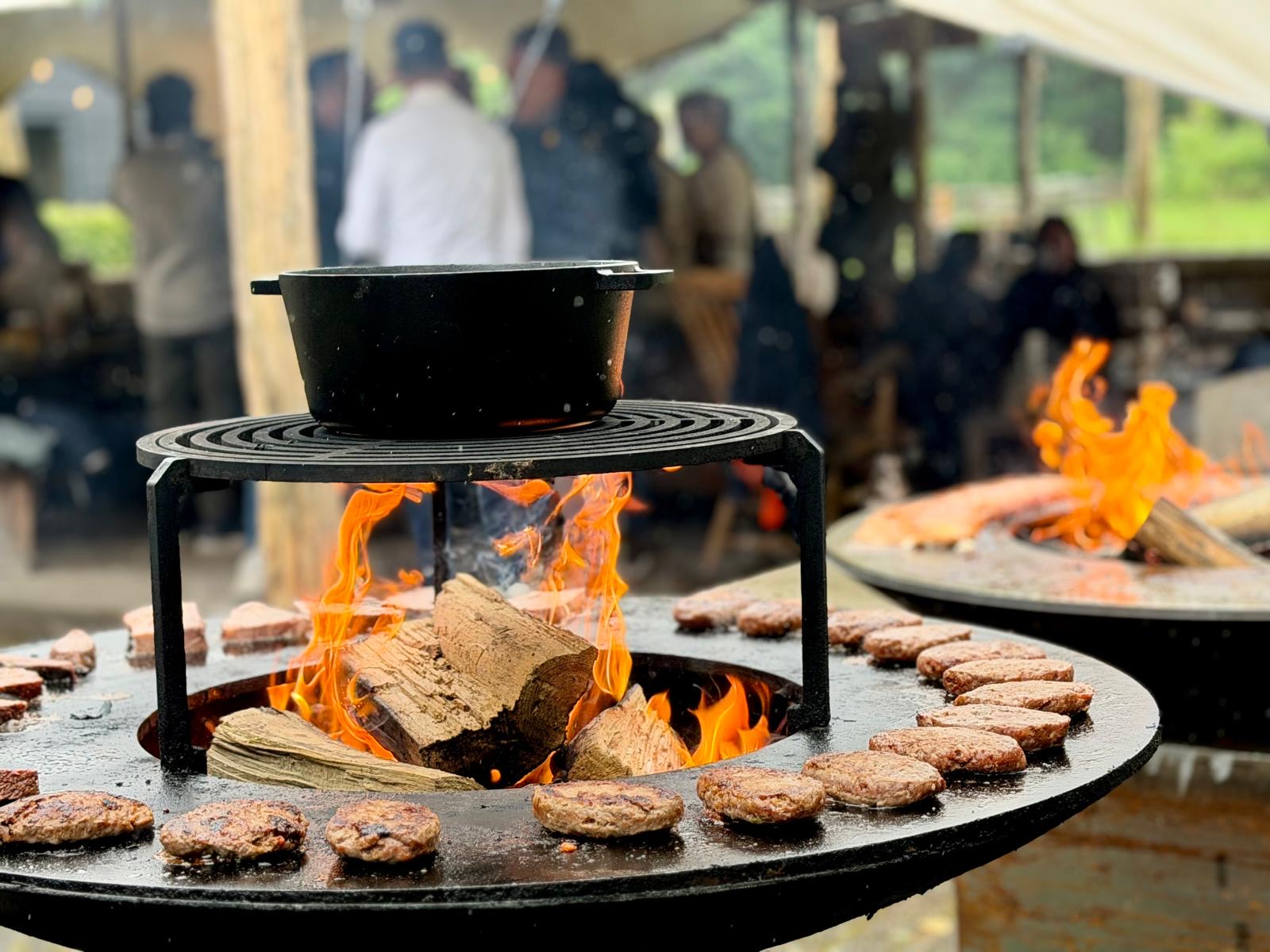 BOC proeft van de BBQ